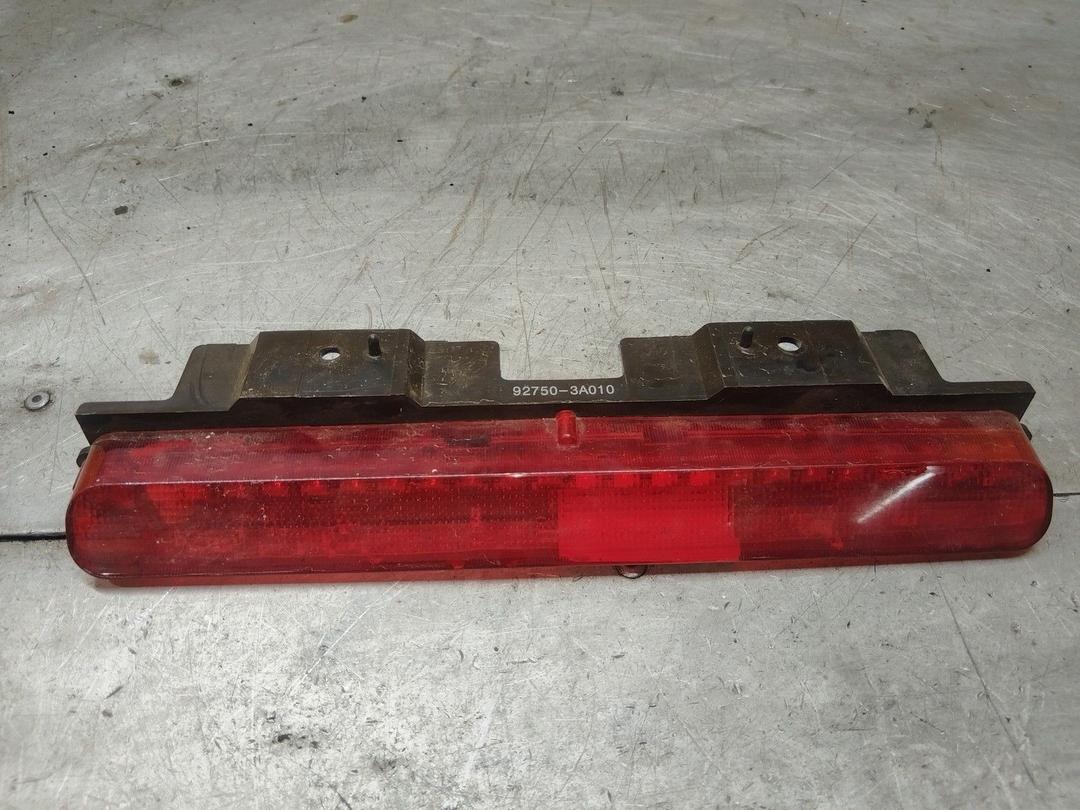 Стоп-сигнал RLV1F9 Hyundai Trajet