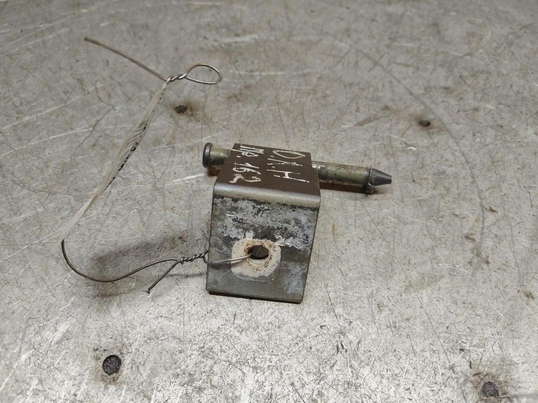 Петля крышки багажника 6SCOGC Opel Astra - Фото 1