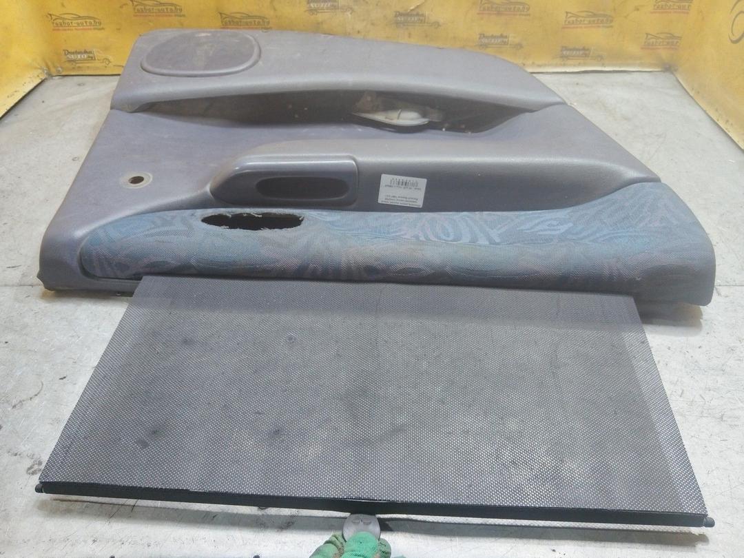 Обшивка двери задней левой (дверная карта) VHQF58 Renault Espace купить с доставкой