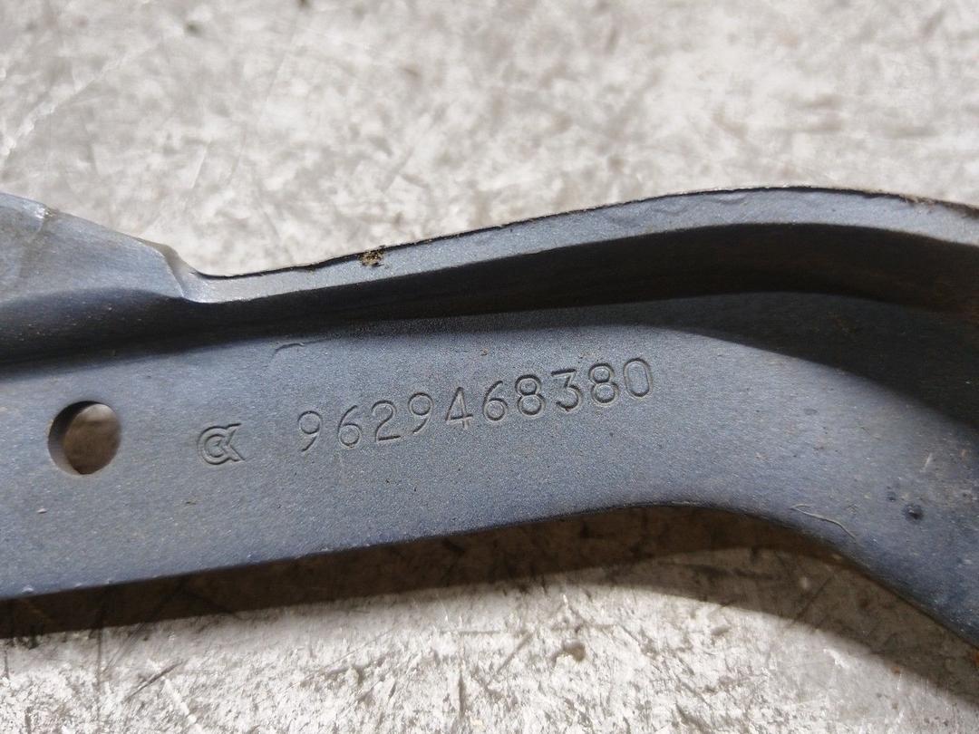 Петля капота правая 0UQMUB Peugeot 607 купить с доставкой