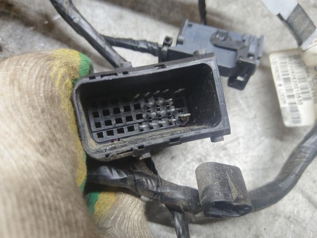 Проводка двери передней левой 5EXQSJ Opel Astra купить на авторазборке