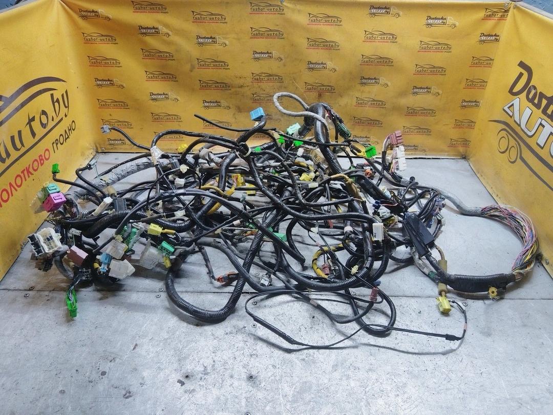 Проводка салона M99KI8 Honda Accord