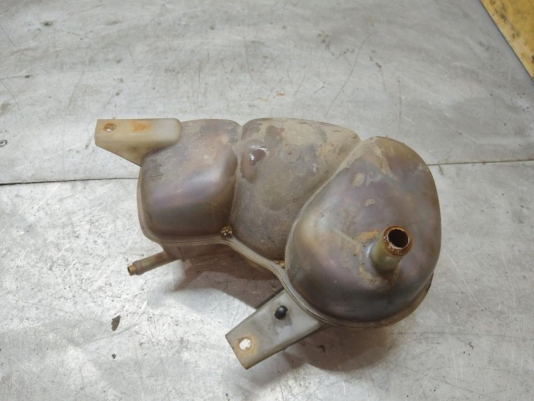 Бачок расширительный GO749E Opel Astra купить