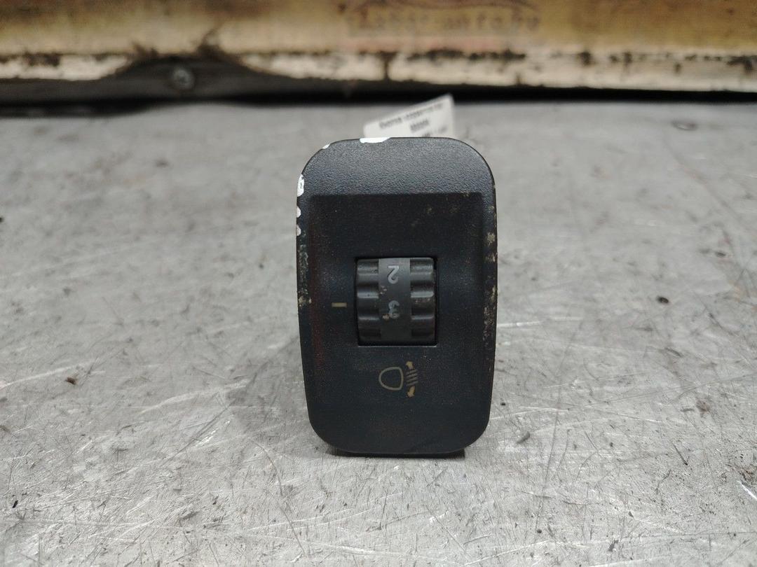 Кнопка корректора фар B303FA Fiat Punto - Фото 1