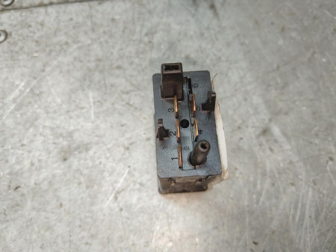 Кнопка подогрева заднего стекла S1I4YP Seat Alhambra купить с доставкой