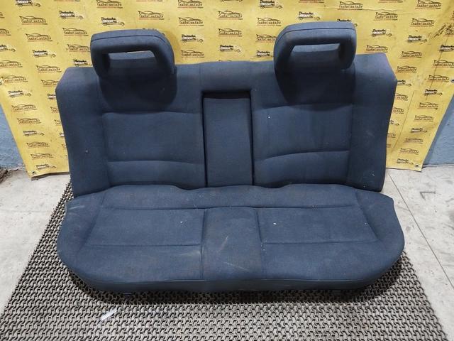 Сиденье заднее YKWN1A Audi 100