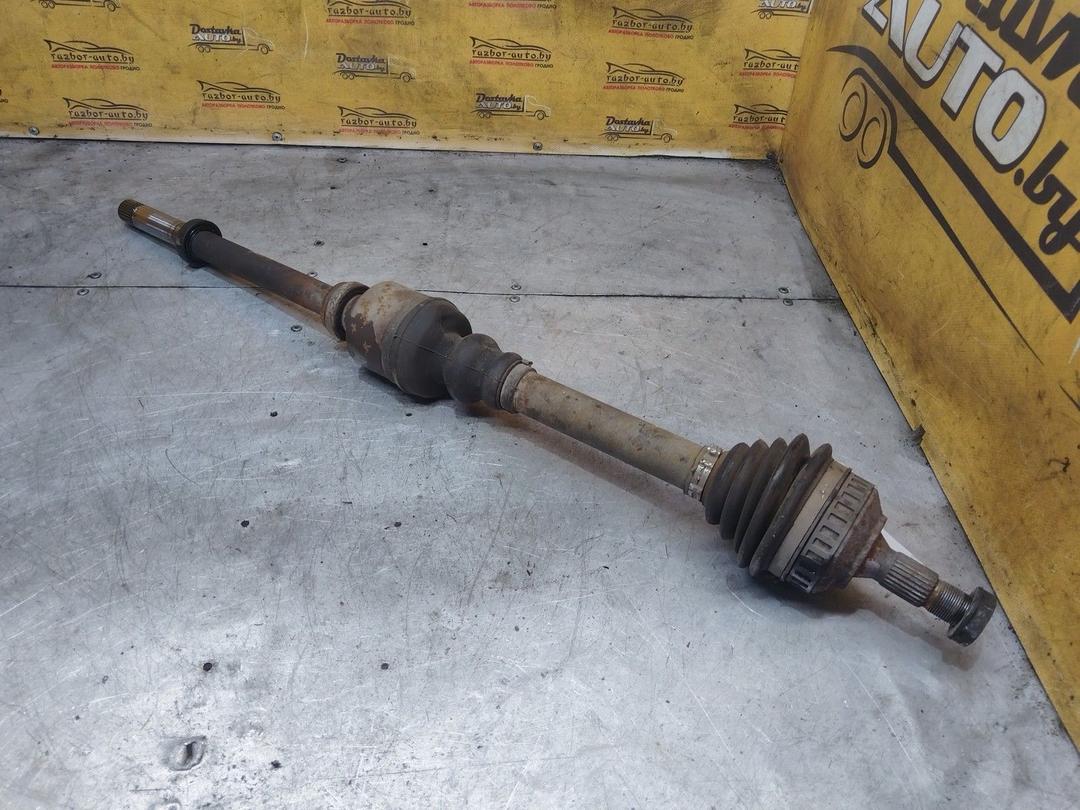 Полуось передняя правая (приводной вал, ШРУС) RWX0WA Citroen Xsara Picasso