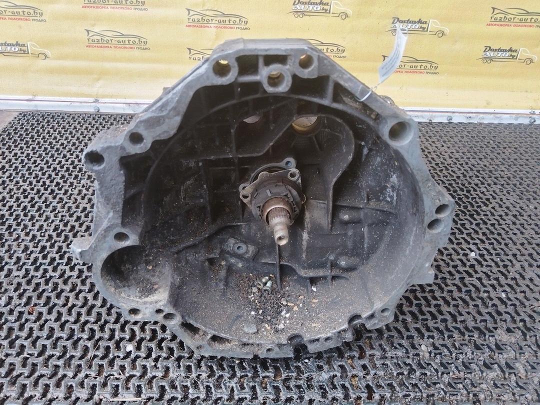 КПП механическая (МКПП) 5-ступенчатая B6O82P Volkswagen Passat
