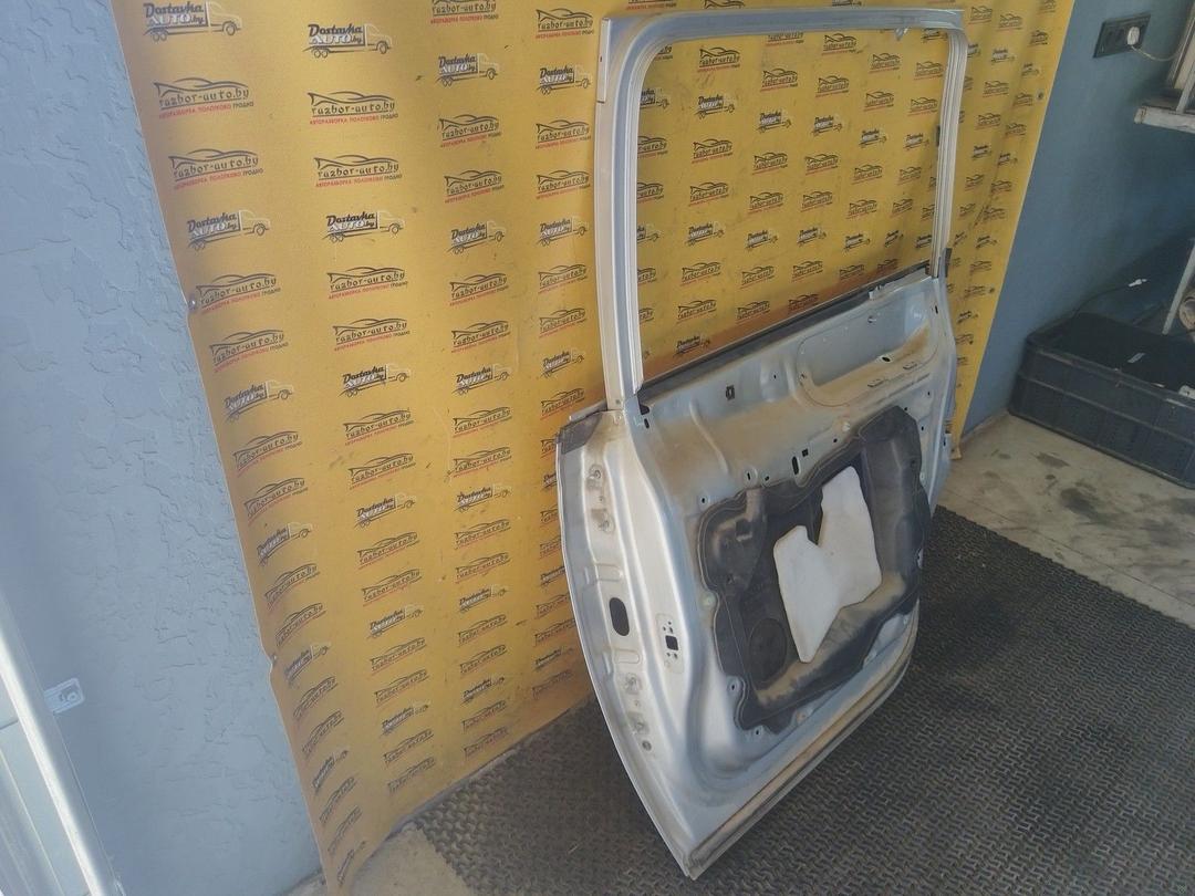 Дверь задняя правая LDT0J6 Renault Espace купить на авторазборке
