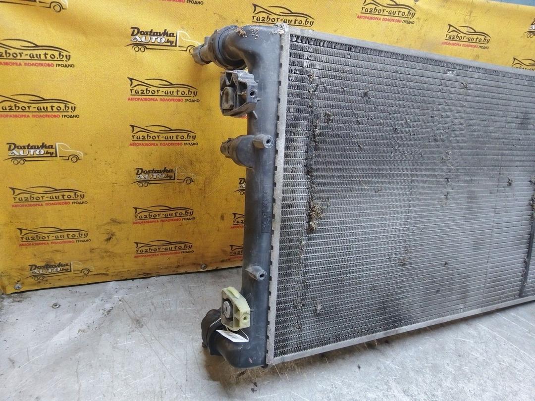 Радиатор (основной) OWTEW5 Volkswagen Polo купить в магазине запчастей бу