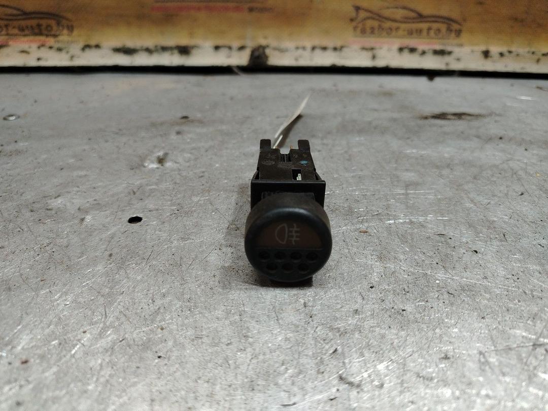 Кнопка противотуманных фар K5BJH6 Peugeot 106 - Фото 1