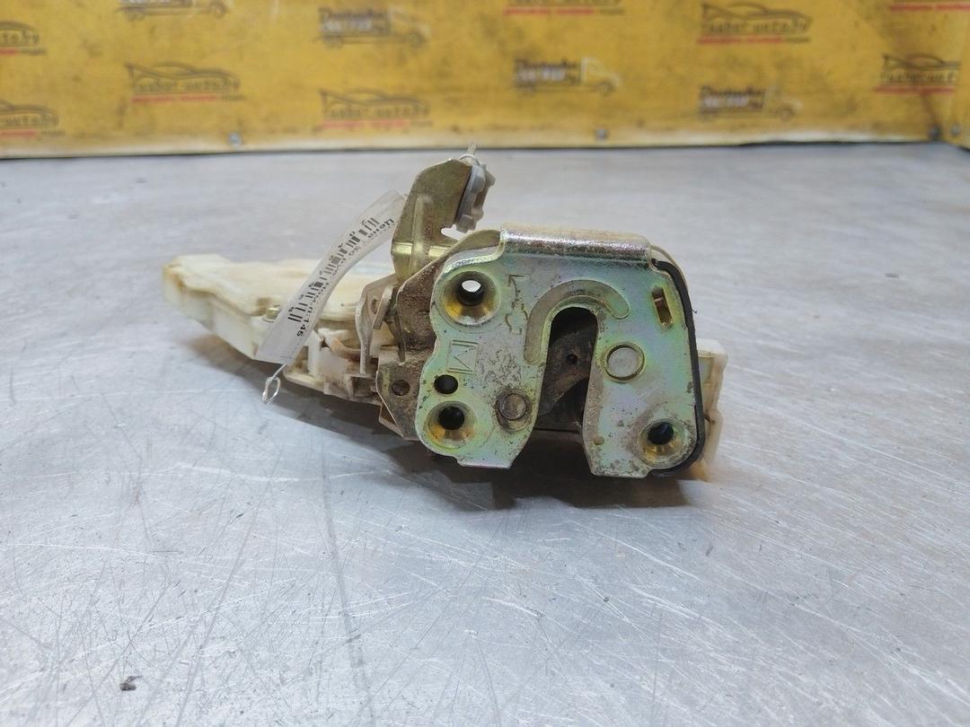 Замок двери задней левой 41XRWF Nissan Almera