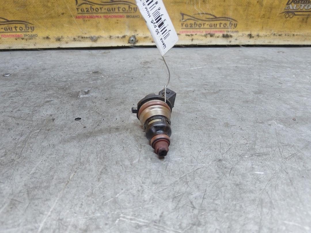 Форсунка Y76XV6 Ford Escort купить