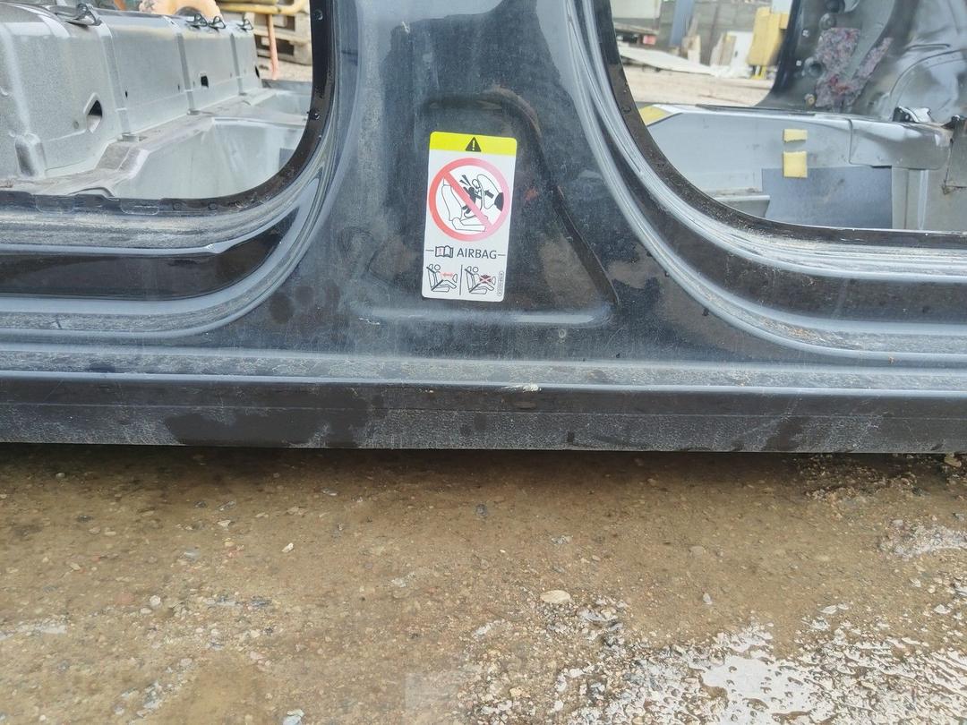 Стойка кузовная центральная правая K8FBIS Volkswagen Polo купить с доставкой