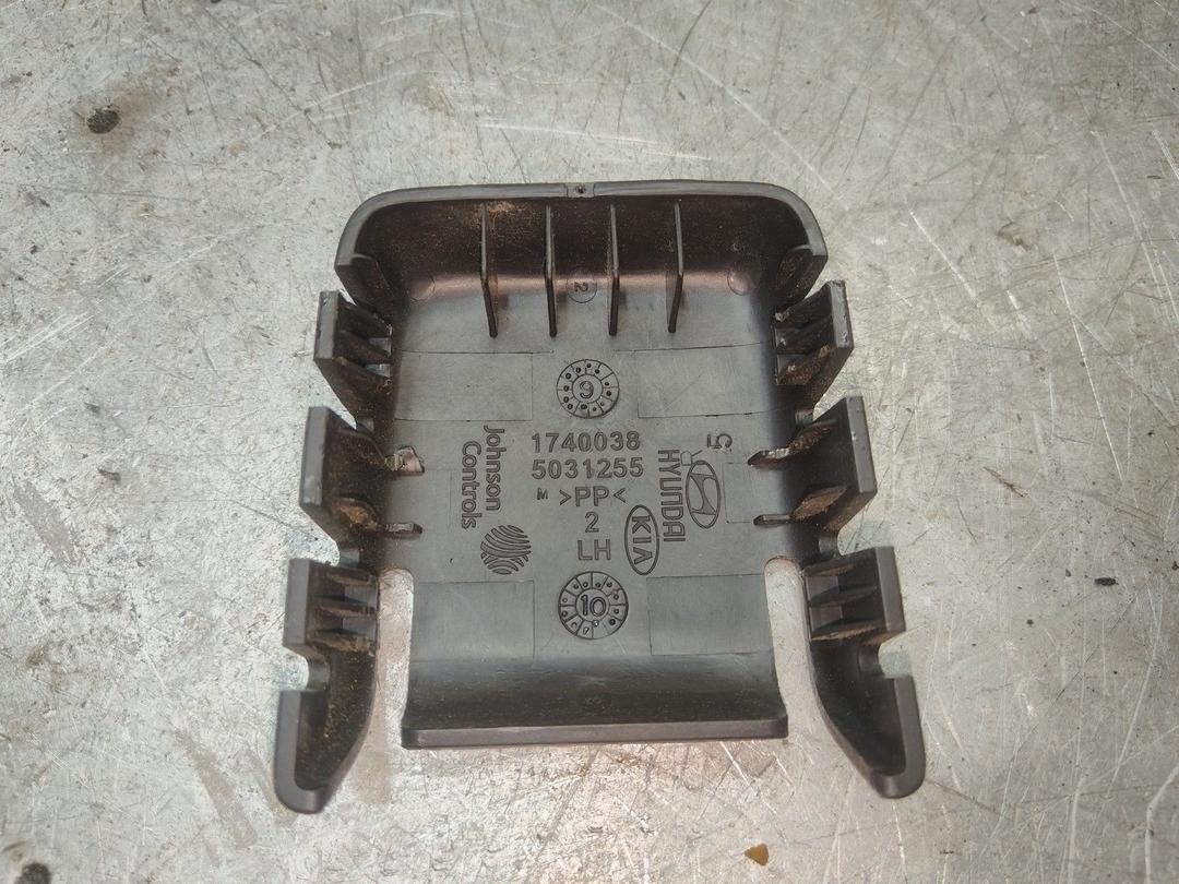 Пластик салона CKIW9J Kia Sorento - Фото 2