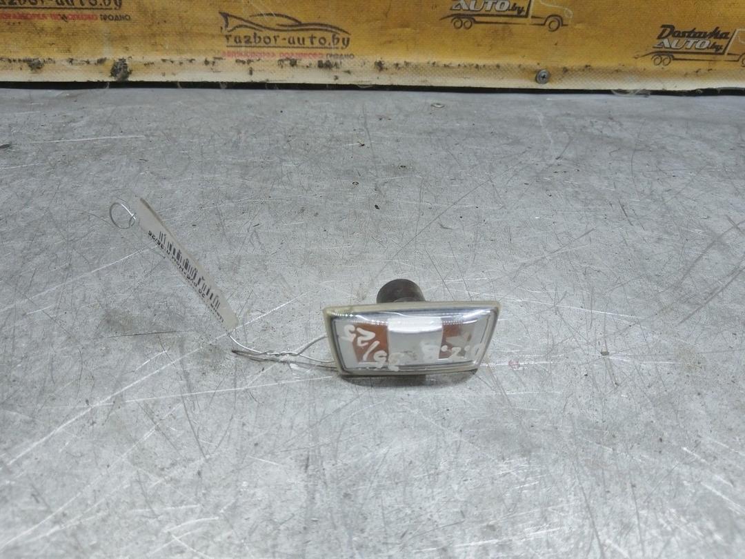 Повторитель передний левый F75W3U Opel Zafira