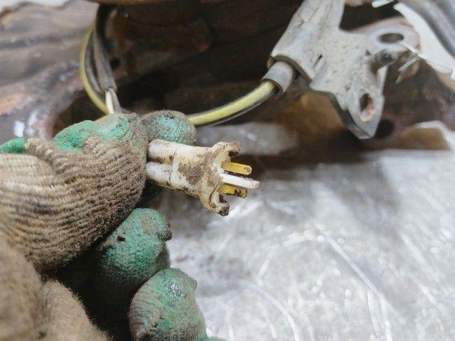 Кулак поворотный правый 5S2TRW Toyota Corolla Verso купить на авторазборке