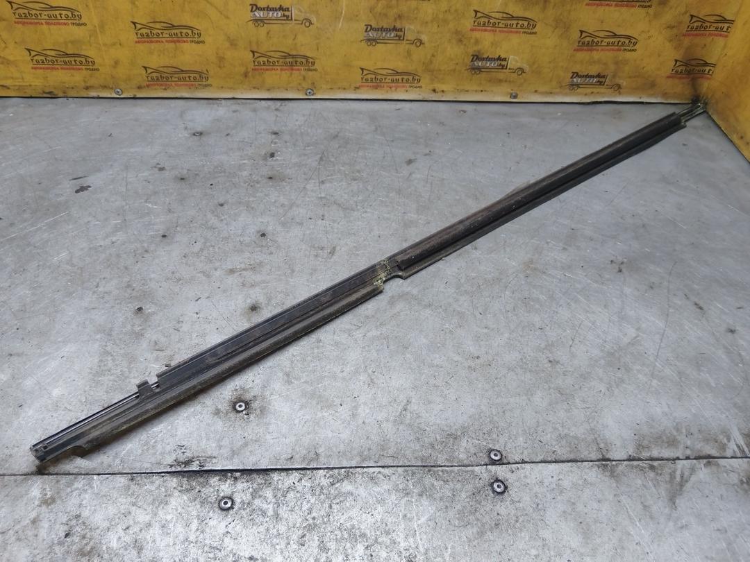 Молдинг стекла двери задней правой наружный ABWMUA Toyota Avensis купить