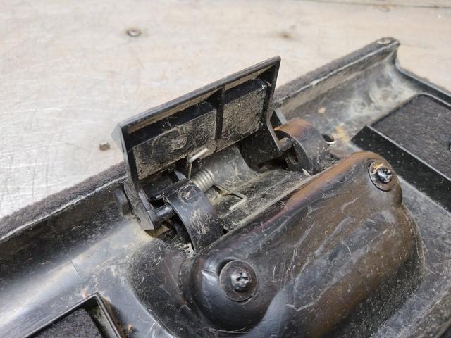 Обшивка багажника X5GLY2 BMW X5 E53 купить в магазине запчастей бу