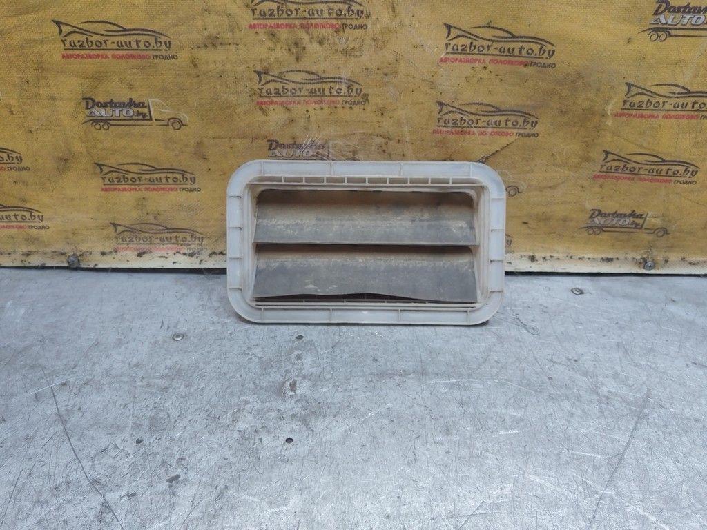 Решетка вентиляции кузова 8J7LN6 Toyota Avensis - Фото 2