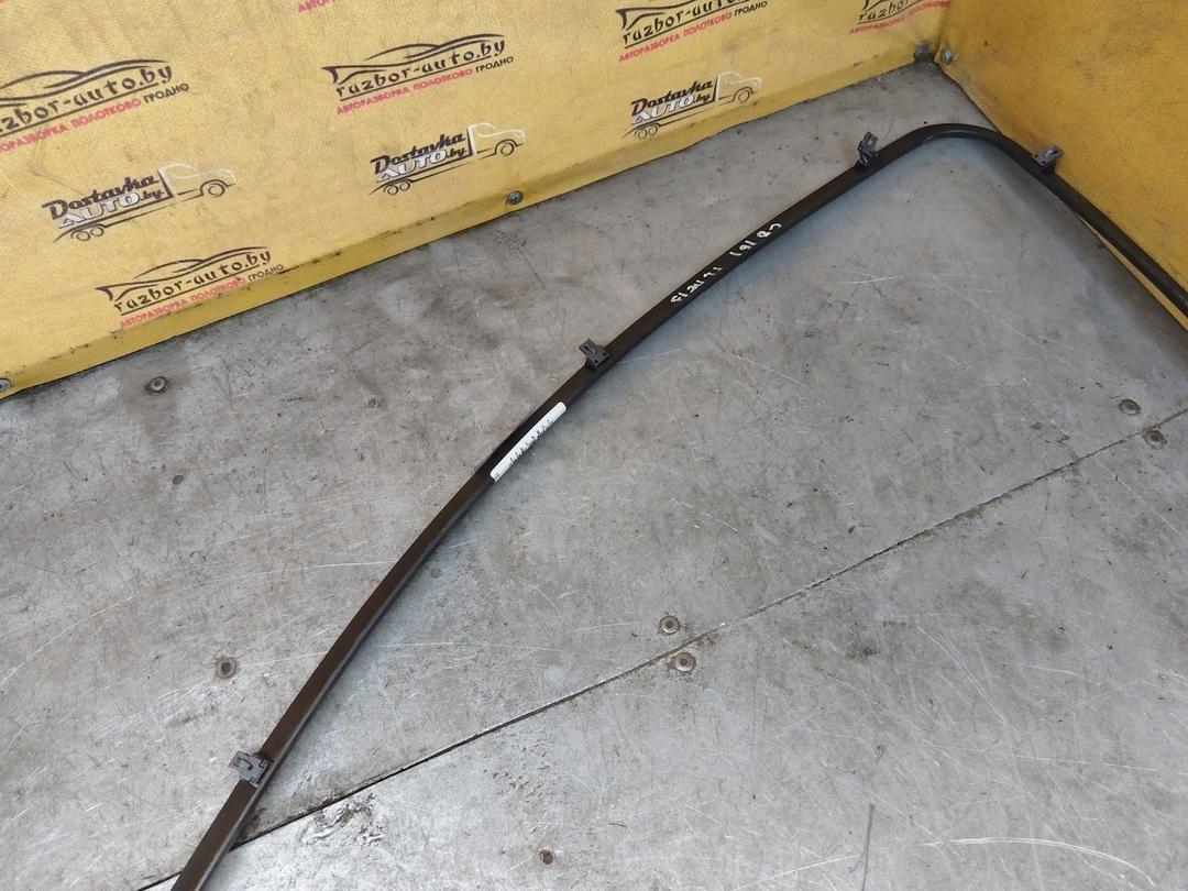 Молдинг стекла двери передней левой внутренний BH778E Citroen C8 купить на авторазборке