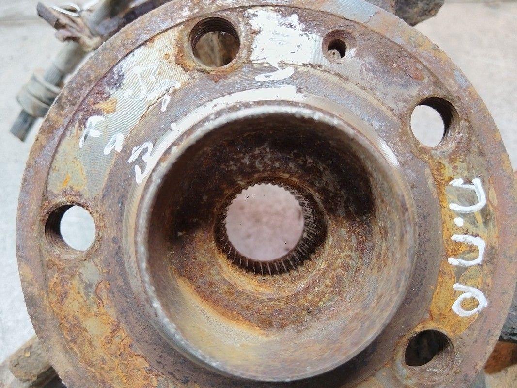 Кулак поворотный правый 9HDDOL Skoda Fabia купить