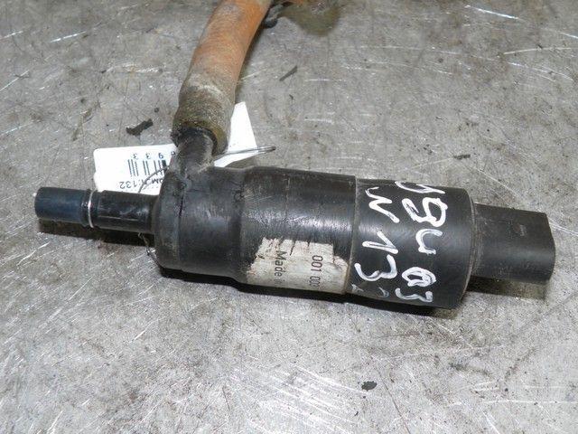 Насос (моторчик) омывателя фар NGQ2KE Audi A3 - Фото 4