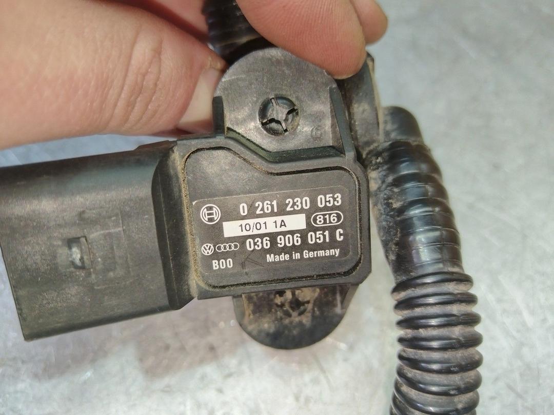 Датчик абсолютного давления TCQKZ9 Volkswagen Passat - Фото 3