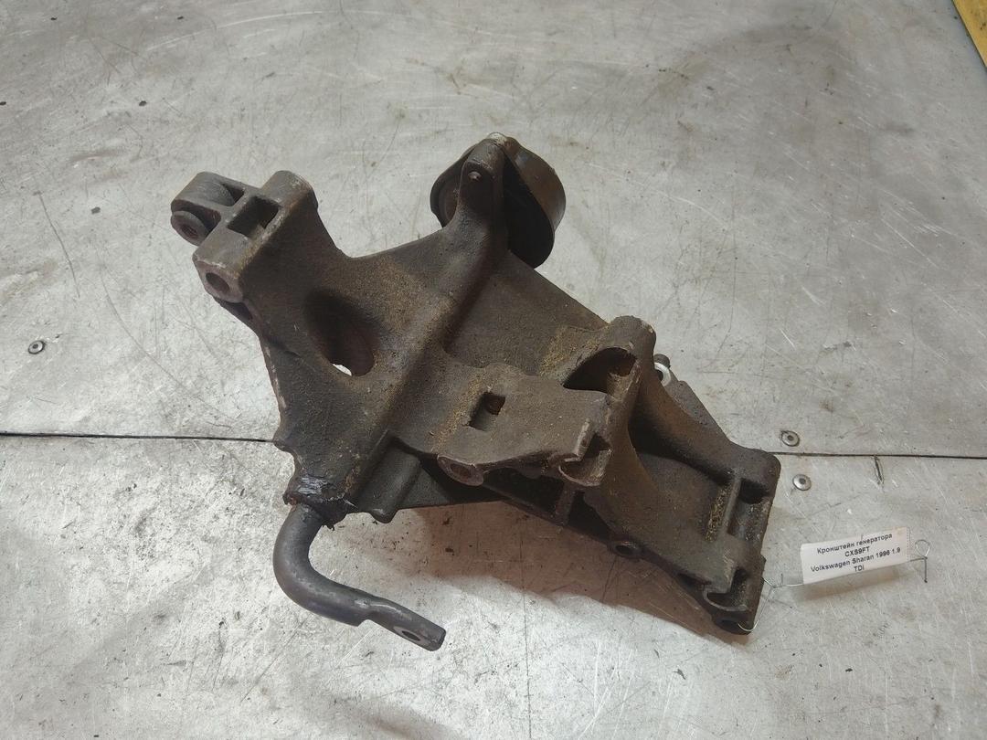 Кронштейн генератора CXS9FT Volkswagen Sharan