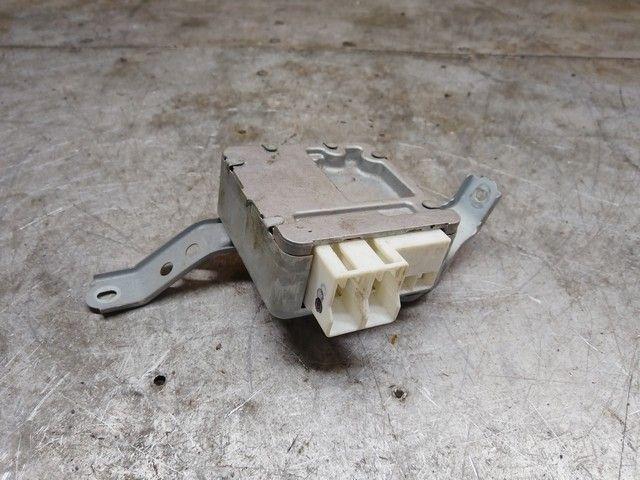 Блок управления электроусилителя руля C2QZTT Toyota Yaris - Фото 1