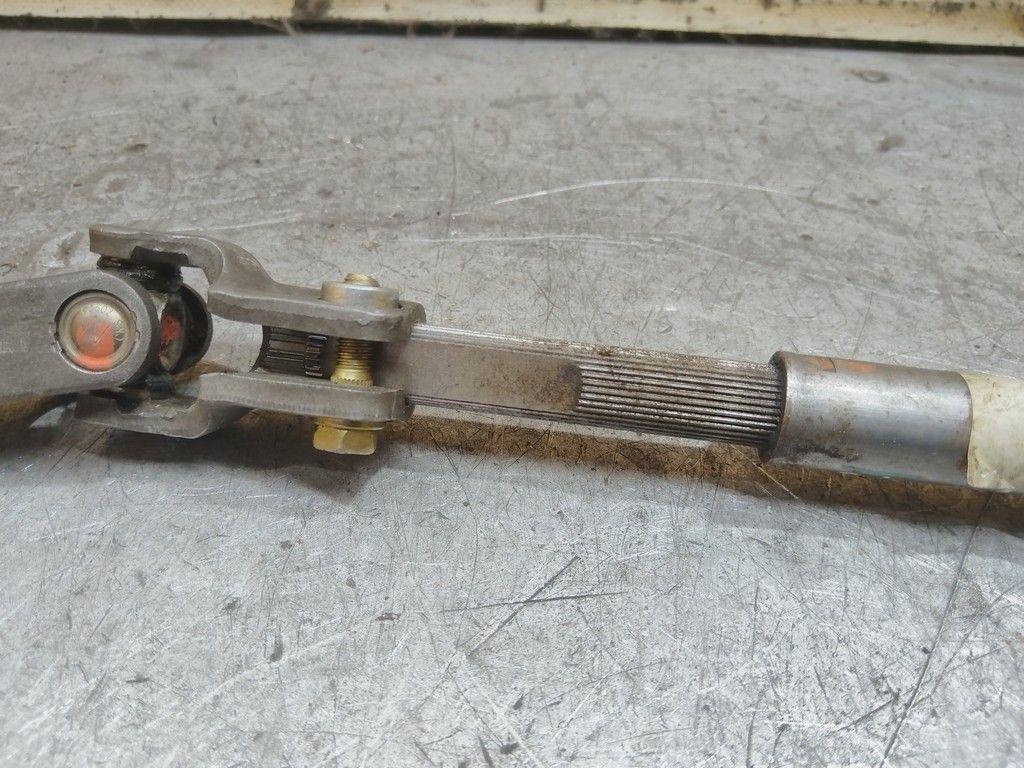 Рулевой карданчик V75VQZ Toyota Avensis - Фото 4