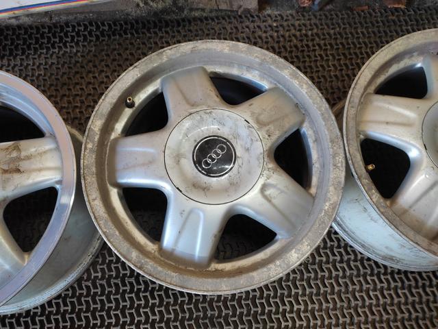 Диск литой R15, 4x108 Audi 80 1994 U8669H U8669H Audi 80 undefined