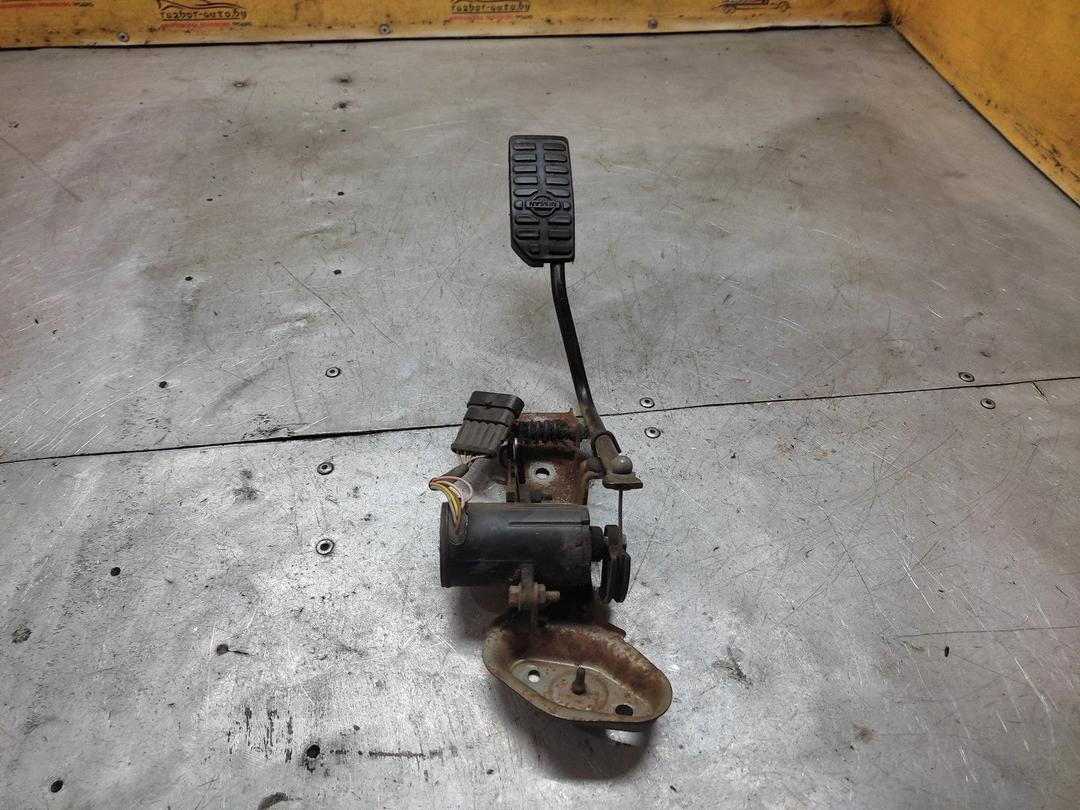 Педаль газа VRBF0O Nissan Almera