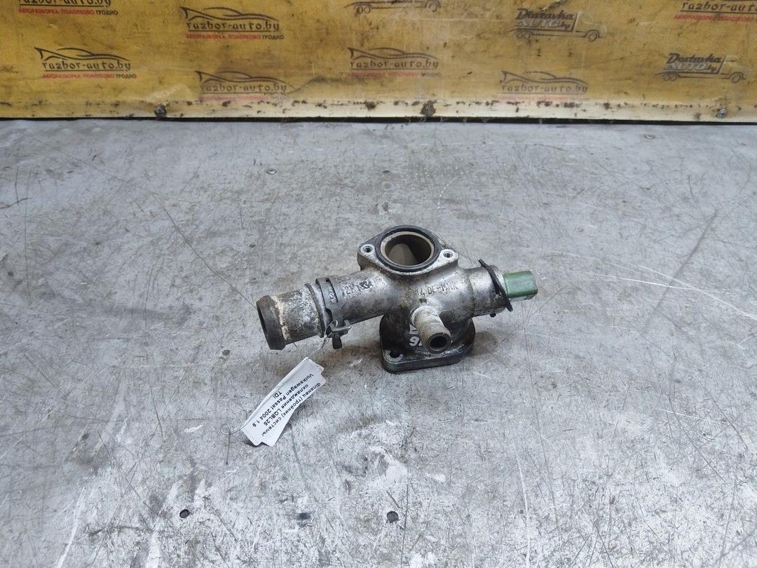 Фланец (тройник) системы охлаждения LQBL25 Volkswagen Passat - Фото 1