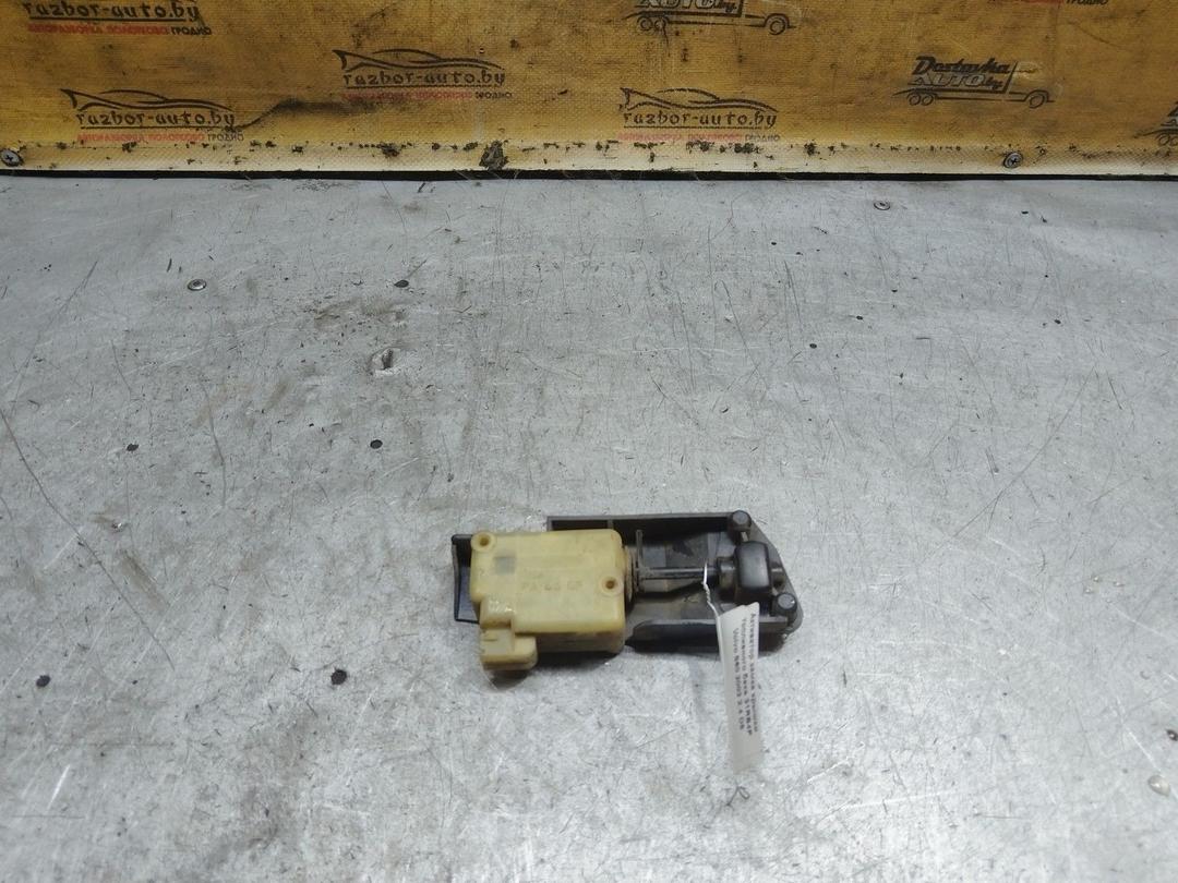 Активатор замка крышки топливного бака 31RB4P Volvo S60