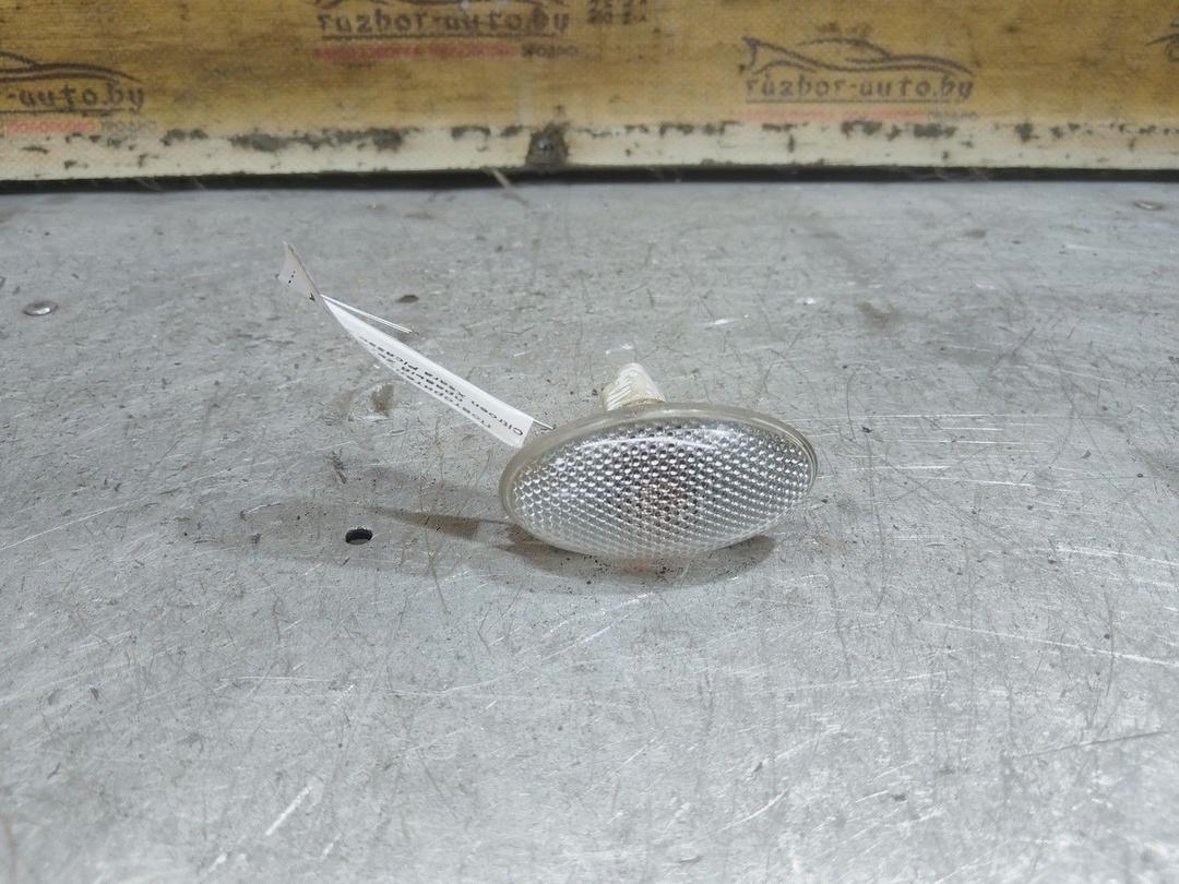 Повторитель передний правый 2979M9 Citroen Xsara Picasso - Фото 1