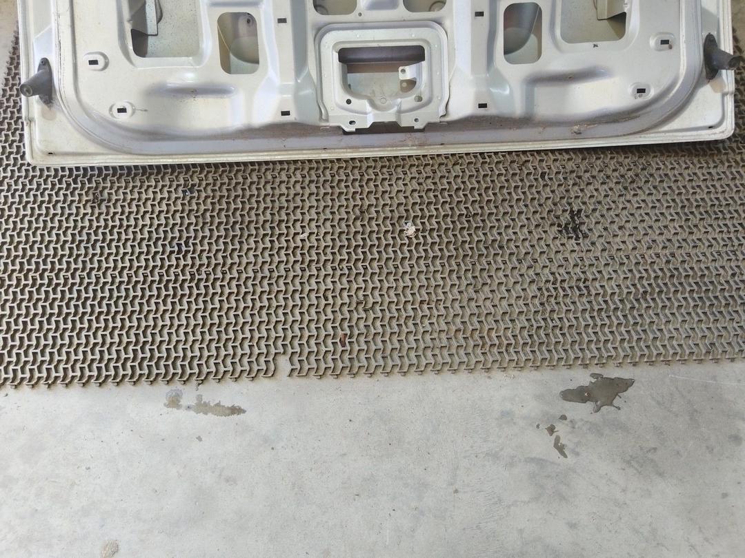 Крышка багажника (дверь 3-5) F8449A Ford C-Max undefined