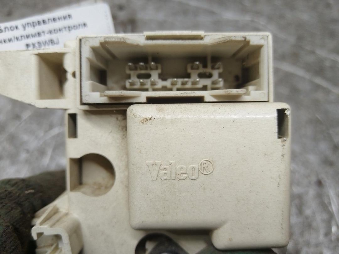 Блок управления печки/климат-контроля PX3W8J Renault Megane купить в магазине запчастей бу