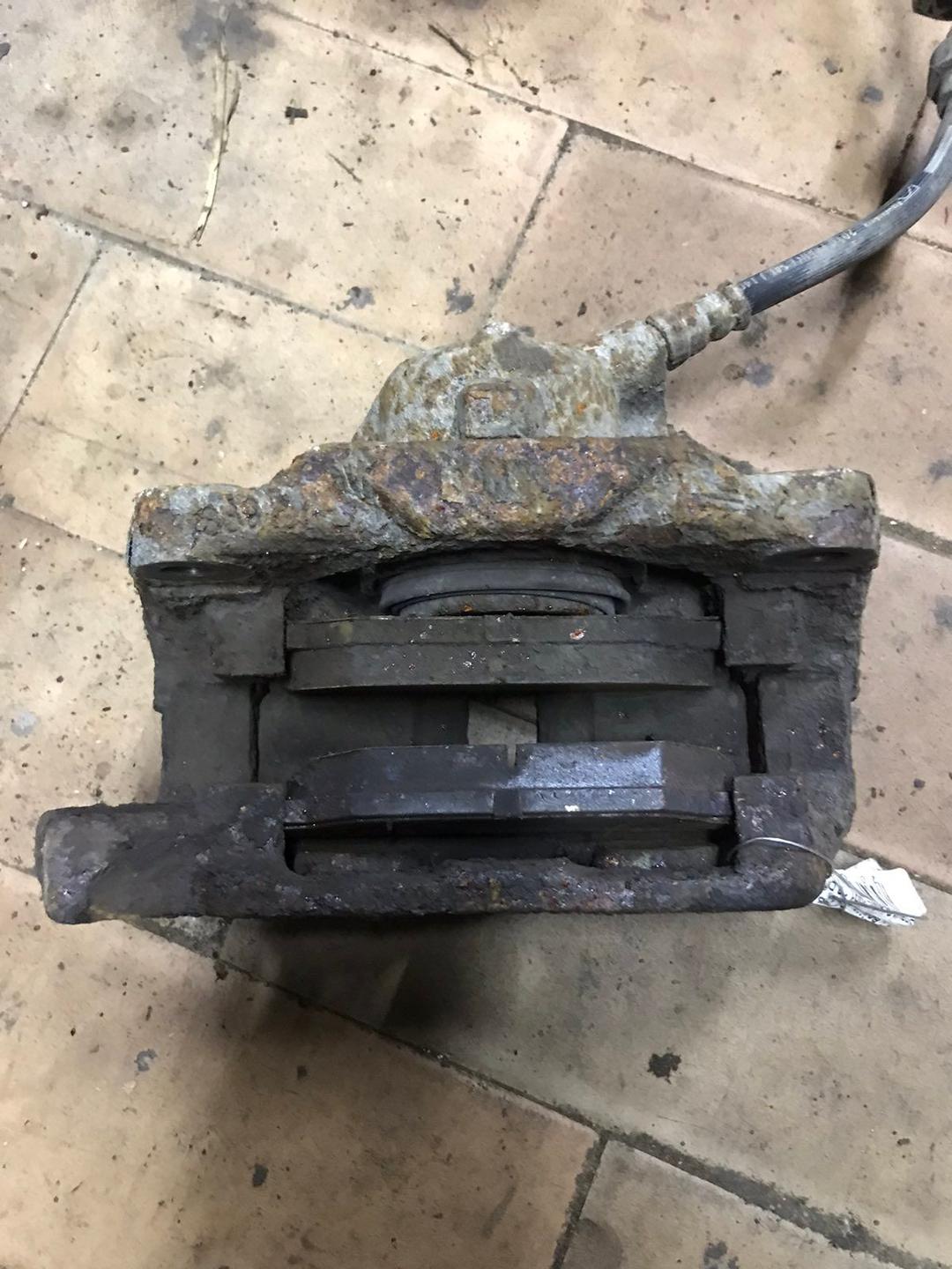 Суппорт передний правый MLR56O Renault Scenic купить с доставкой