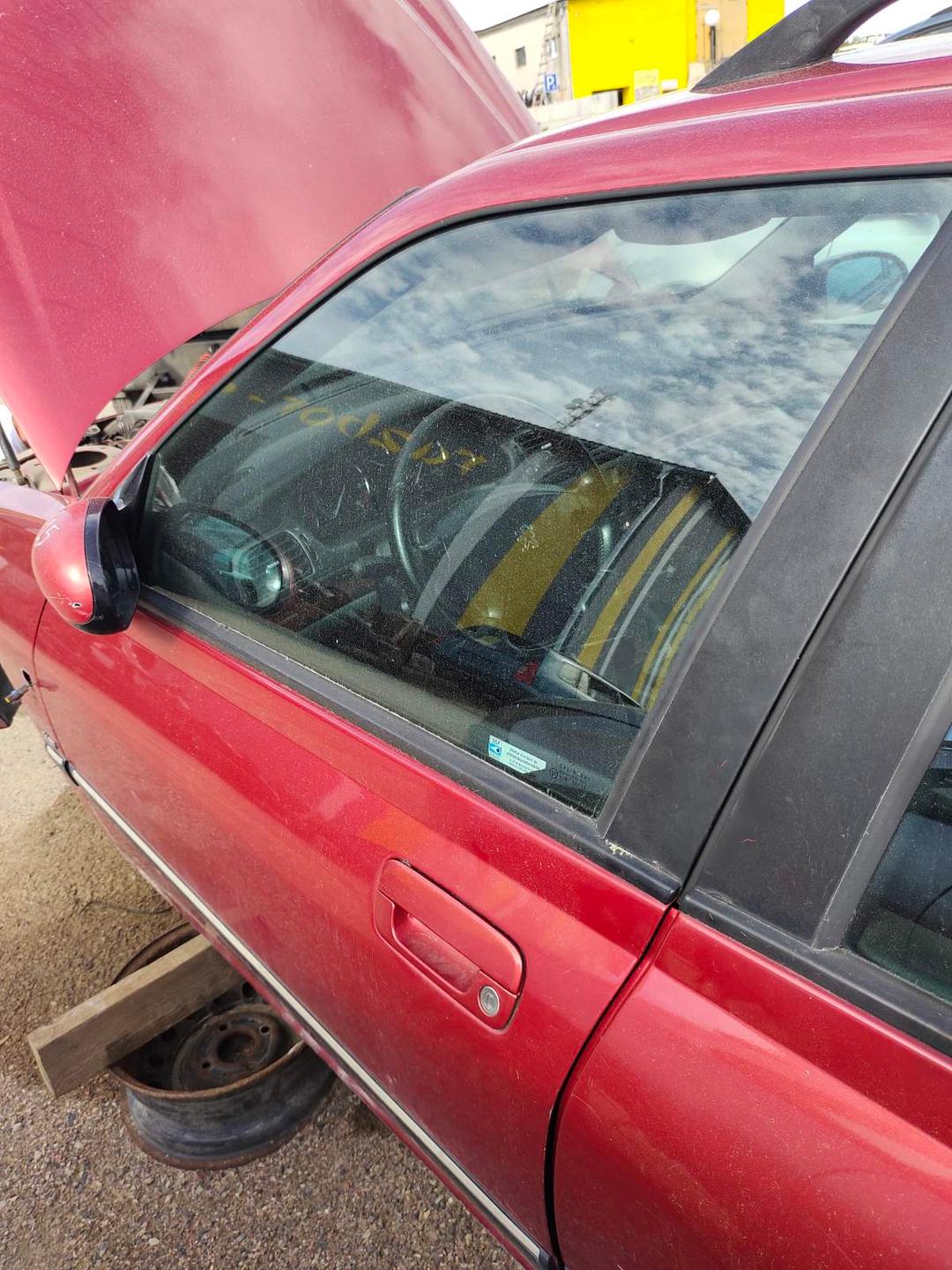 Дверь передняя левая 203AWZ Peugeot 406