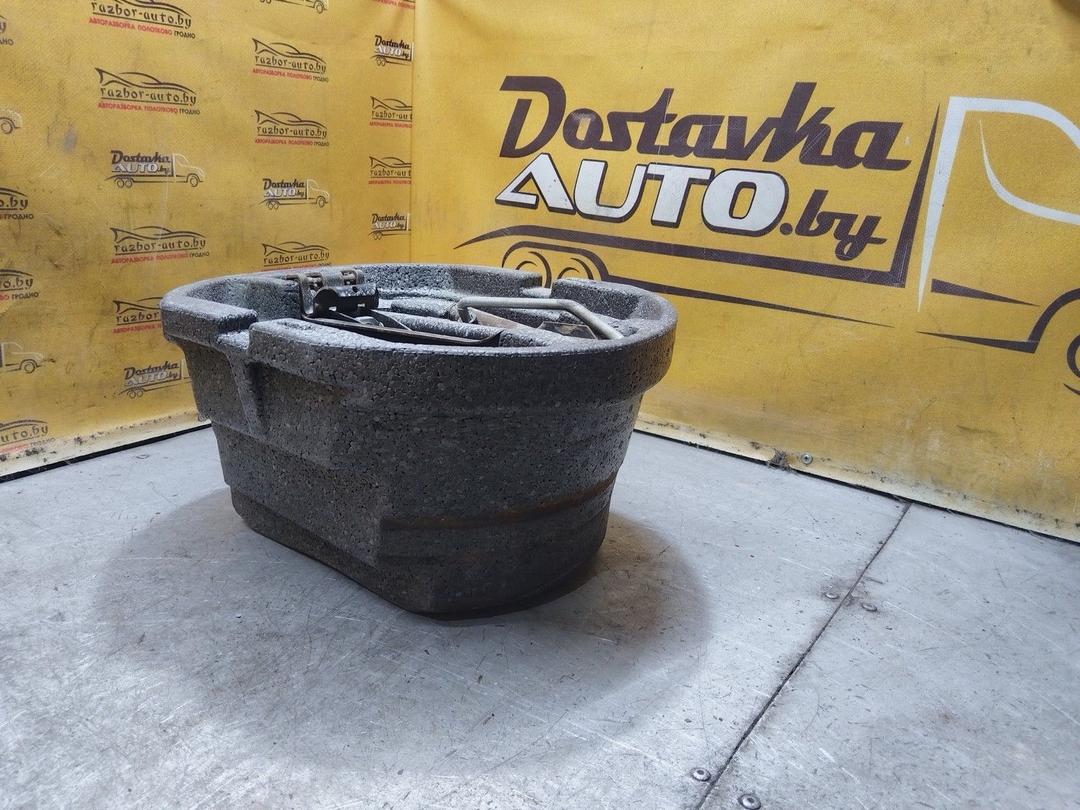 Домкрат HAC85N Skoda Fabia купить