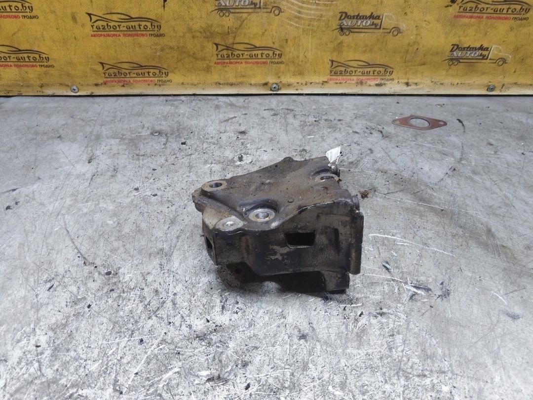 Кронштейн двигателя XQV6IY Peugeot 406
