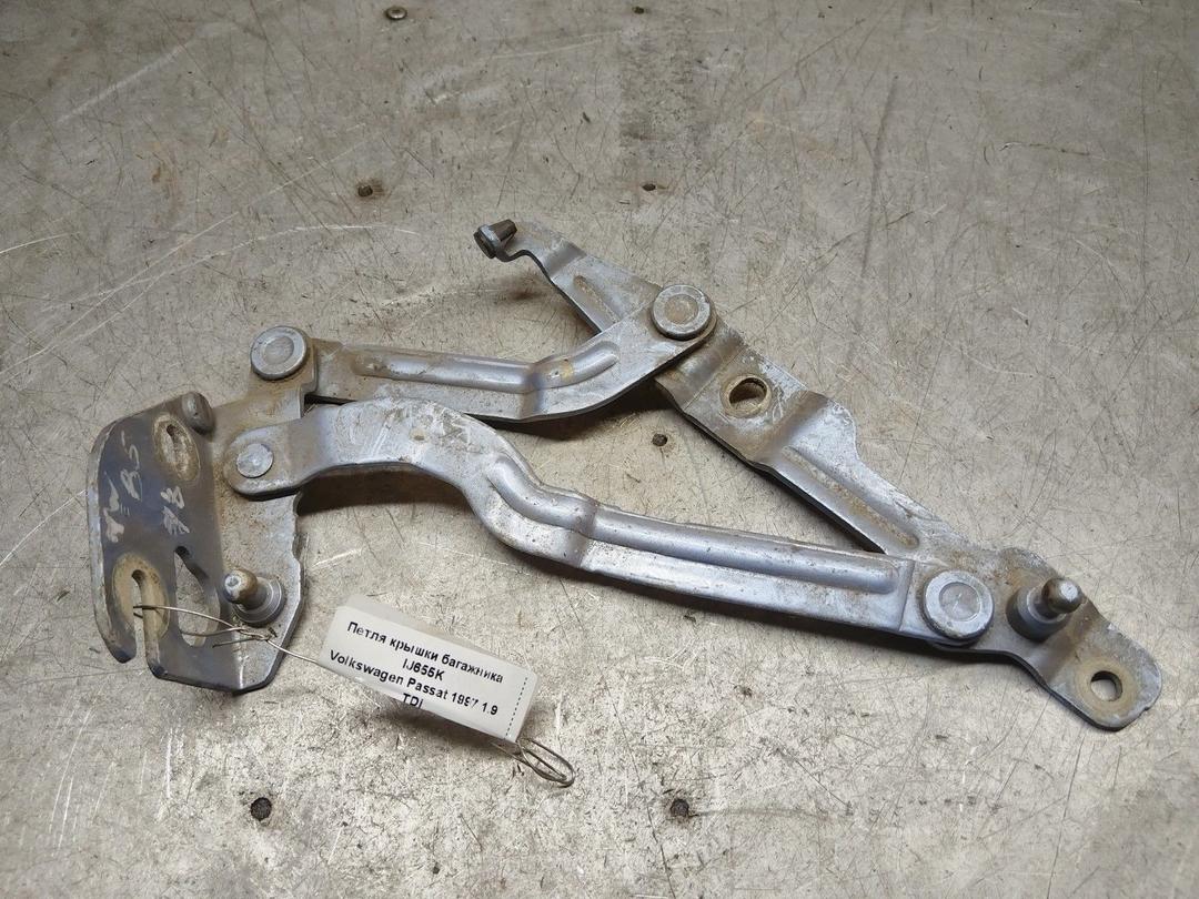 Петля крышки багажника IJ655K Volkswagen Passat