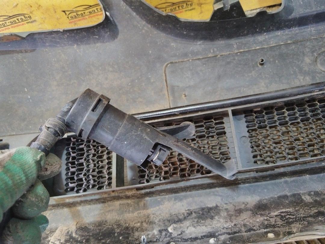 Бампер передний 7ZKJ68 Nissan Almera undefined