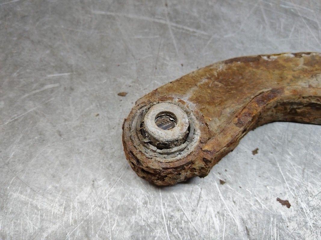 Рычаг задний левый 40OF6C Seat Altea купить