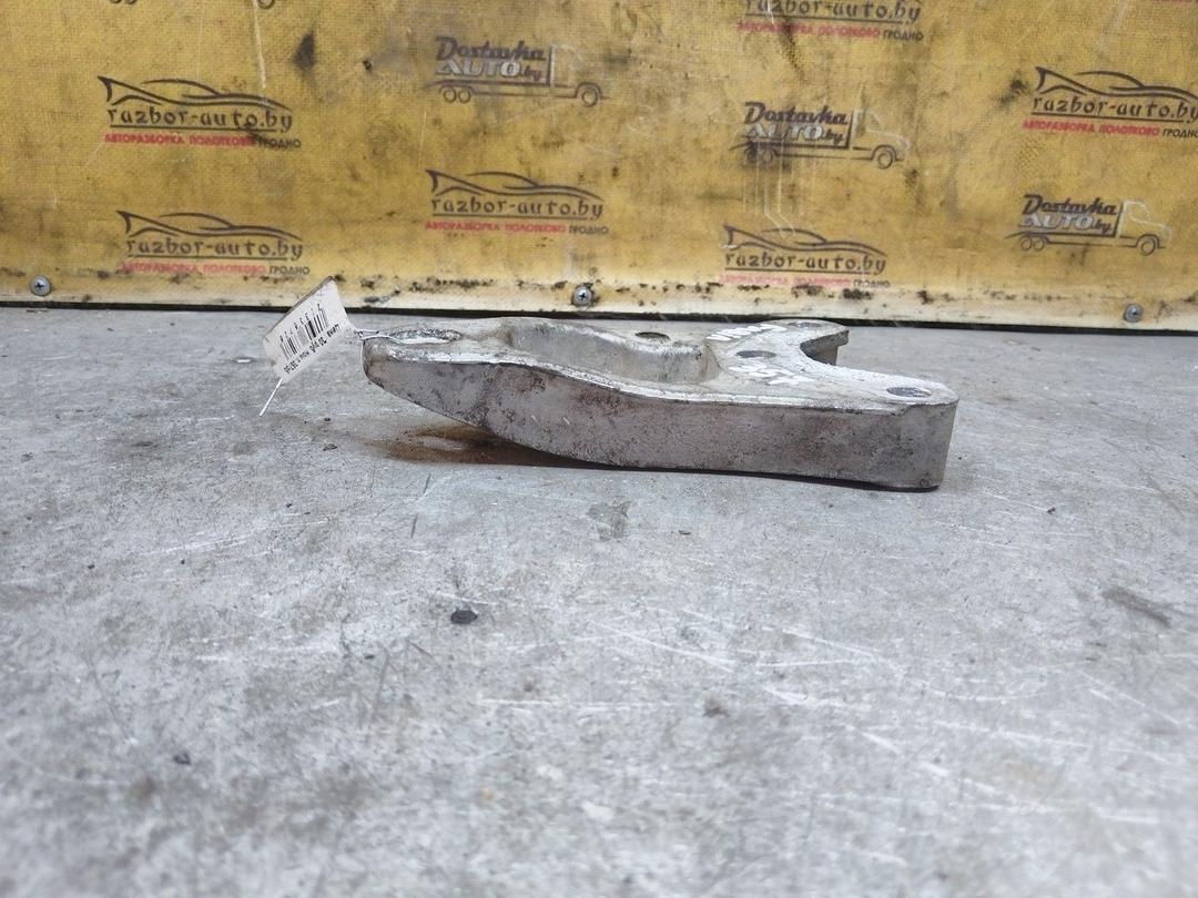 Кронштейн двигателя G8A9XO Skoda Fabia купить в магазине запчастей бу