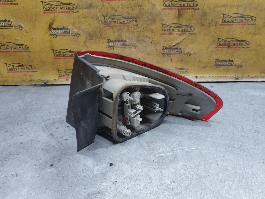 Фонарь задний левый 1HW1CT Ford Mondeo купить на авторазборке