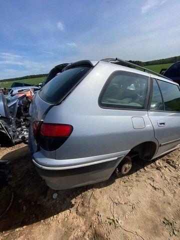 Фонарь задний правый 720R5R Peugeot 406