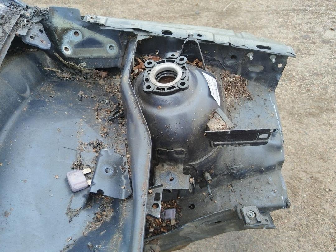 Стакан лонжерона левый VC5WNS Opel Astra купить с доставкой