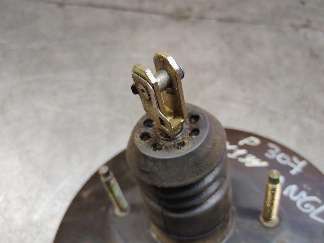 Вакуумный усилитель тормозов 9F5LHF Peugeot 307 купить в магазине запчастей бу